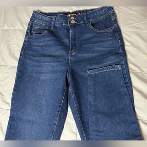 HIGHRISE JEANS!!